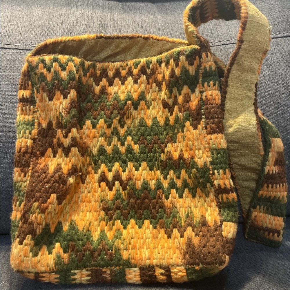 Vintage Hand Woven Knit Orange And Green Shoulder Bag Zig Zag Pattern Boho Hippi